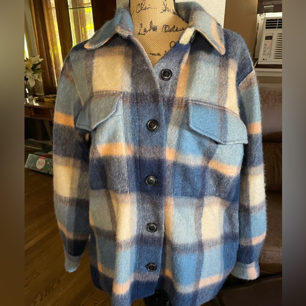 Faherty Blue and Cream Shirt Jacket Plaid design utility coat